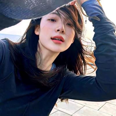 被全家读心，我人设不保